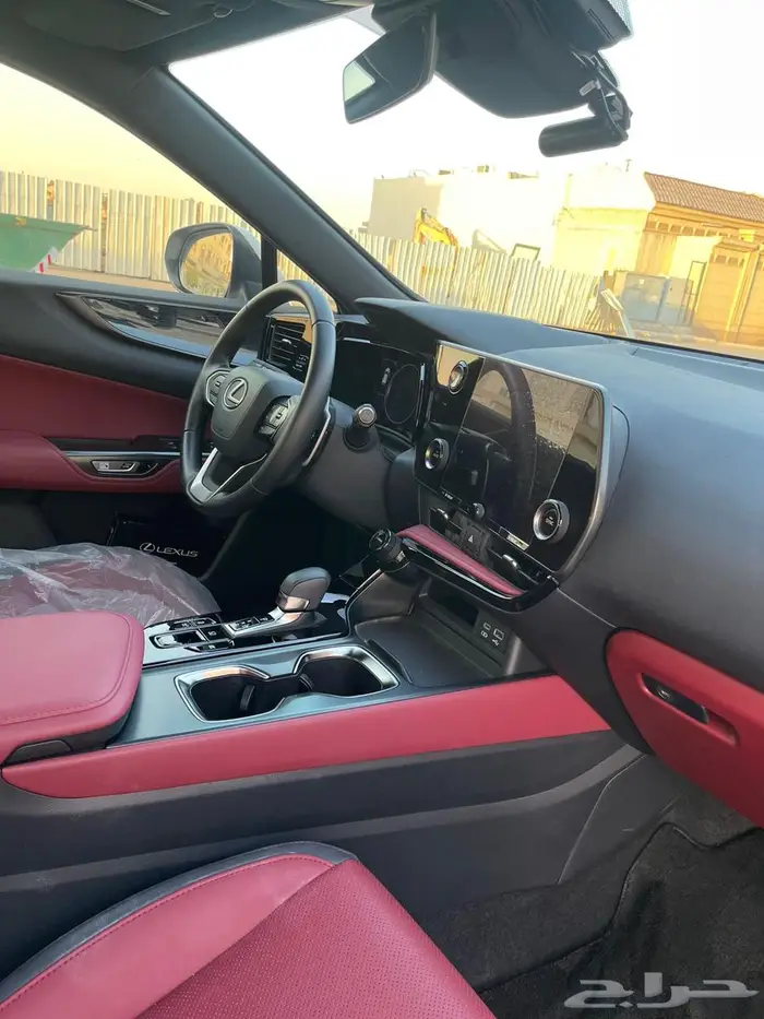 للبيع لكزس NX350h - 2024 مخزن 9