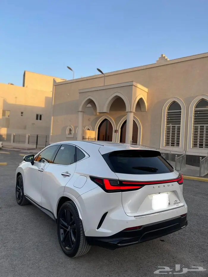 للبيع لكزس NX350h - 2024 مخزن 55
