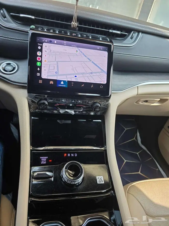 جيب جراند شيروكي موديل  2023 6