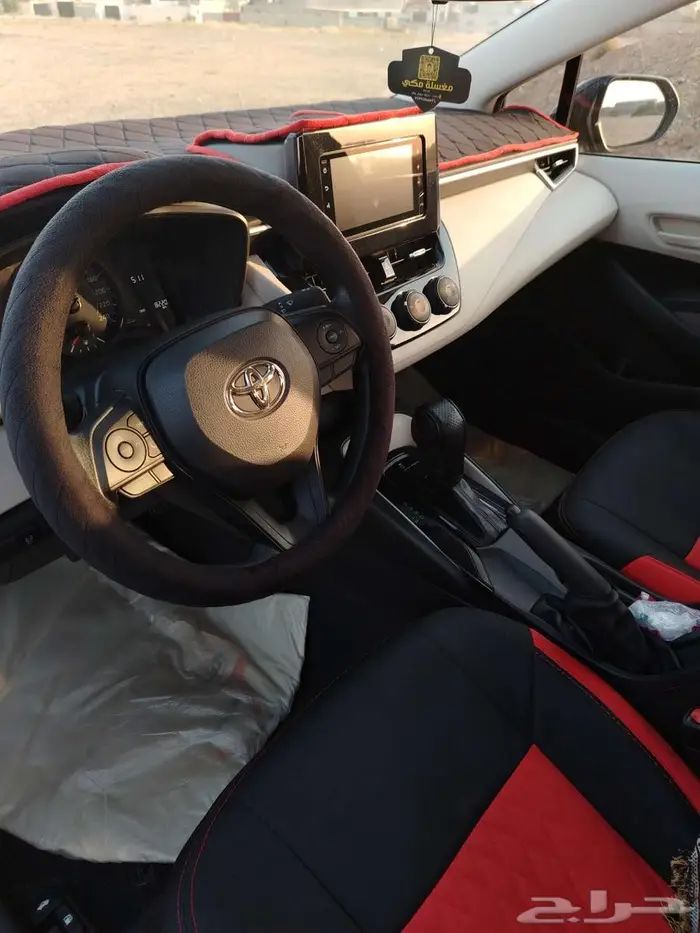 كورولا 2023 مكينه 2000cc نص فل ماشيه 12 الف فقط 4