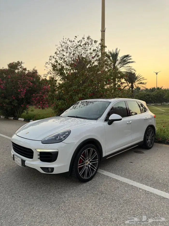 للبيع بورش 2015 كايينS 8