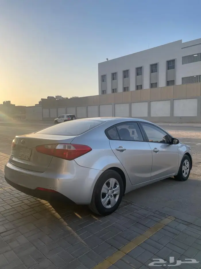 كيا سيراتو 2014 قمة النظافة 1