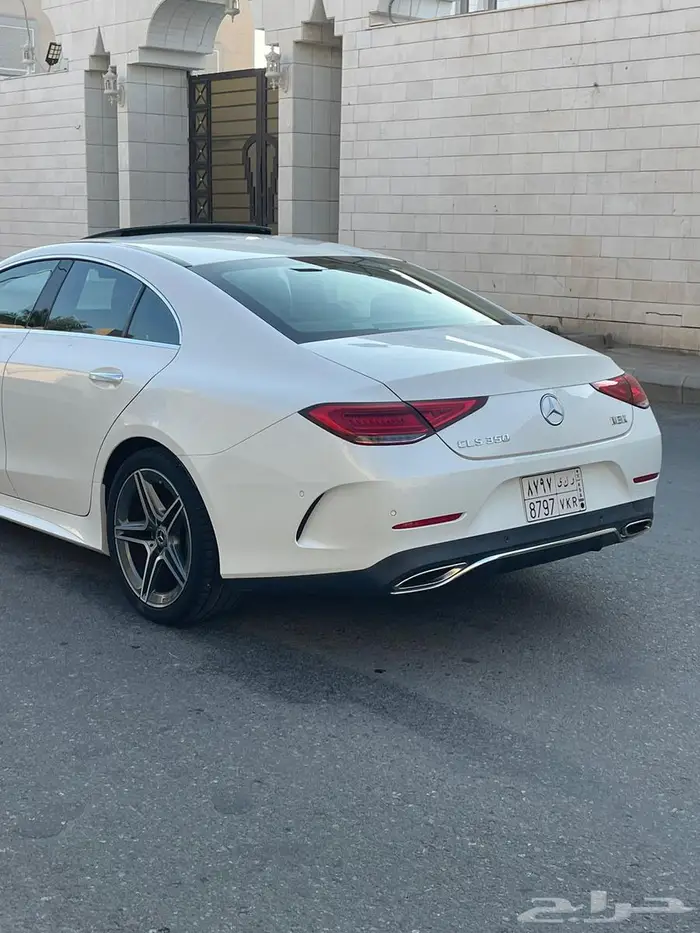 مرسيدس CLS 350 2019 مخزن بحالة الوكالة 8
