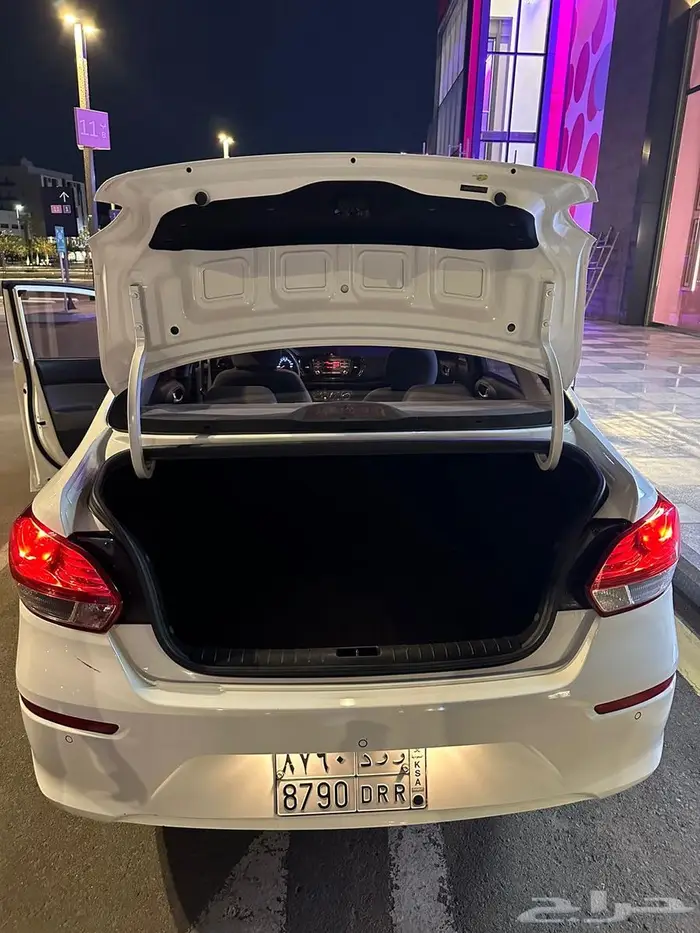 كيا بيجاس 2023 8