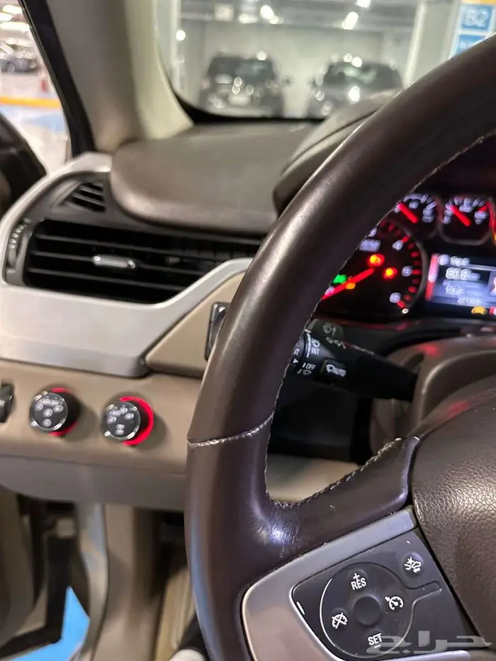 للبيع يوكن 2017 SLE 4x4 8