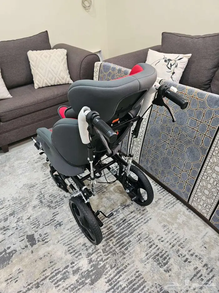 عربة أطفال ذوي الاحتياجات الخاصة 0