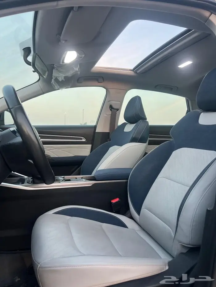 2023 جيلي أمجراند 14