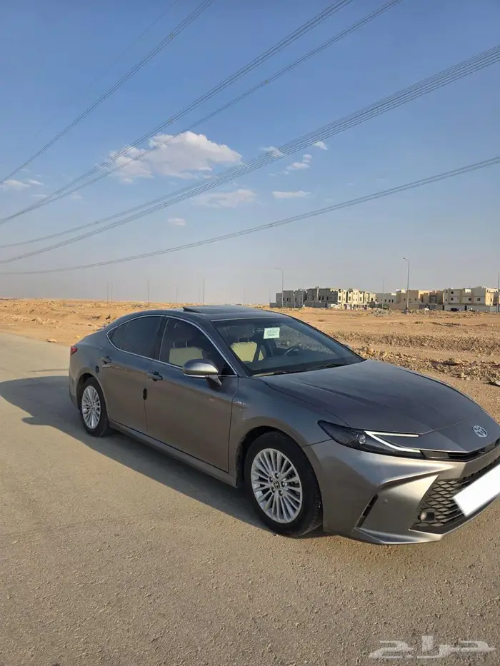كامري بلص هايبرد 2025 1