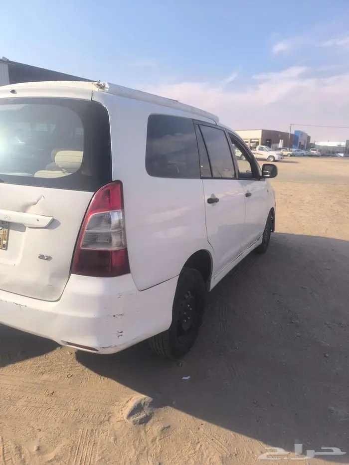 اينوفا ابيض 2014 1