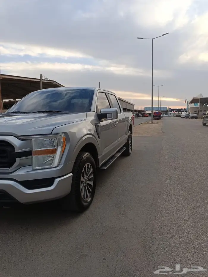 فورد F150 موديل 2021 سعودي 8 سلندر 4