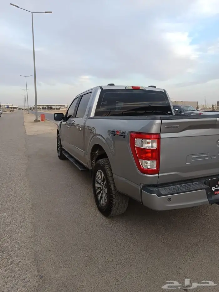 فورد F150 موديل 2021 سعودي 8 سلندر 8
