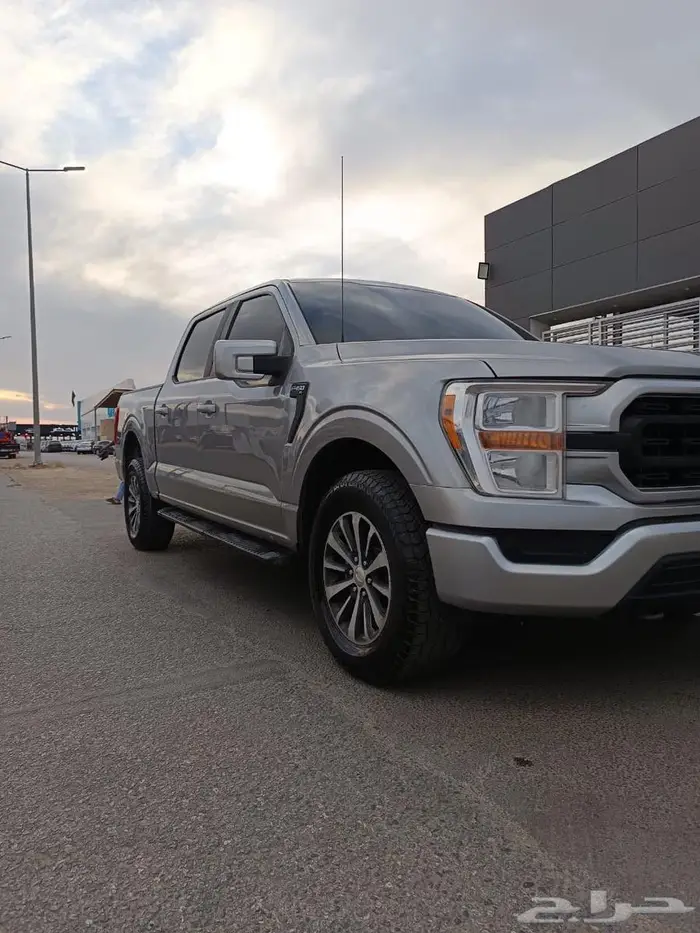 فورد F150 موديل 2021 سعودي 8 سلندر 2