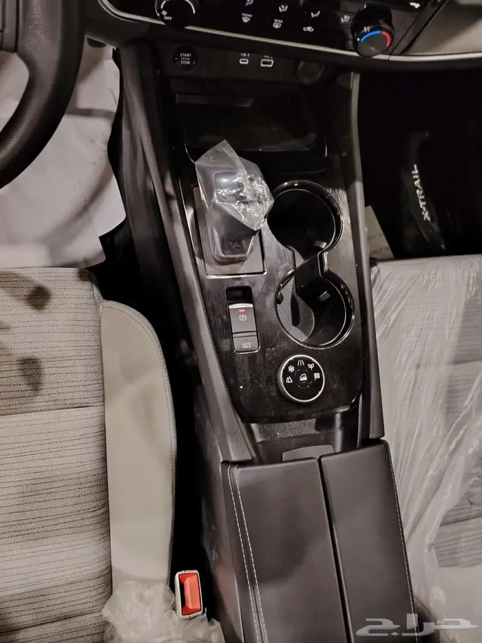 نيسان اكس تريل7 راكب دبل 2025 اسود X -TRAIL 10