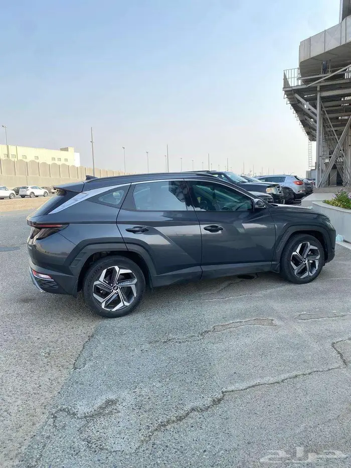 هيونداي توسان 2023 بريميم هايبرد فل 7