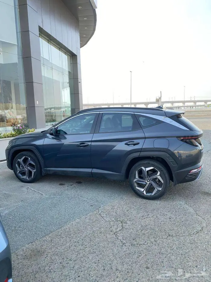 هيونداي توسان 2023 بريميم هايبرد فل 4