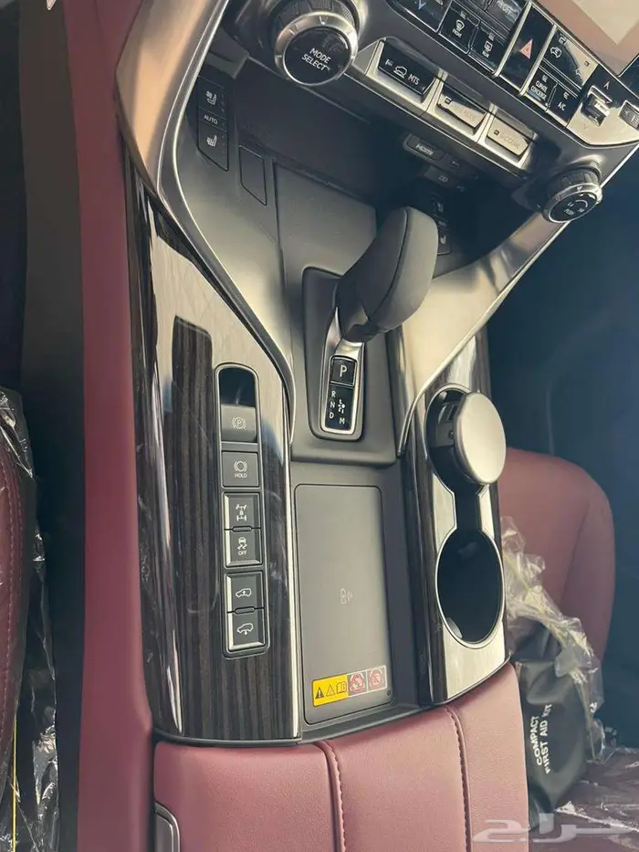 وارد اليحيى لكزس هايبرد بنزين LX700H BB رادار فل كامل 2025 11