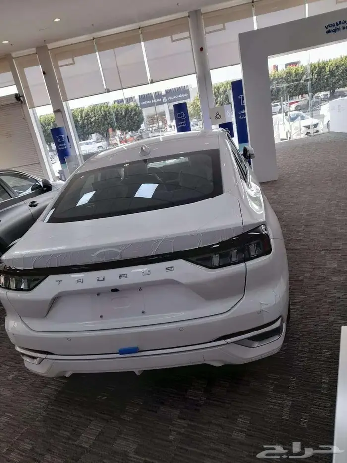 فورد تورس تريند موديل 2025 4