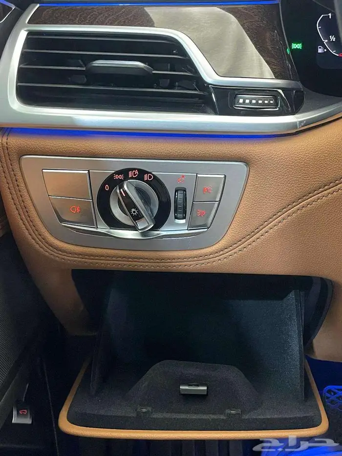 بي ام دبليو. 2021Li 730 15