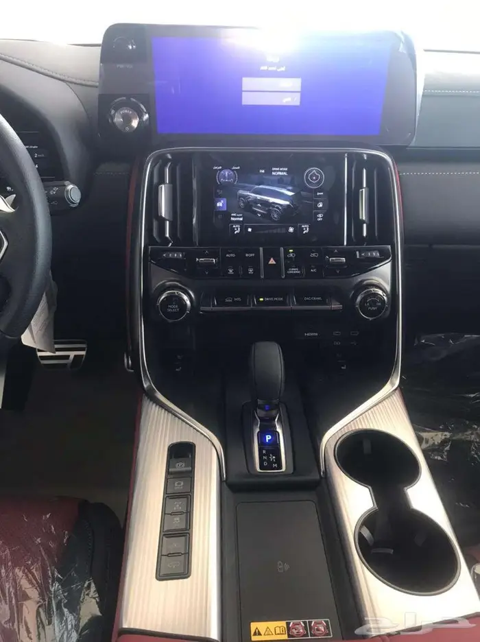 وارد اليحيى لكزس هايبرد هجين LX700H سبورت رادار 2025 15