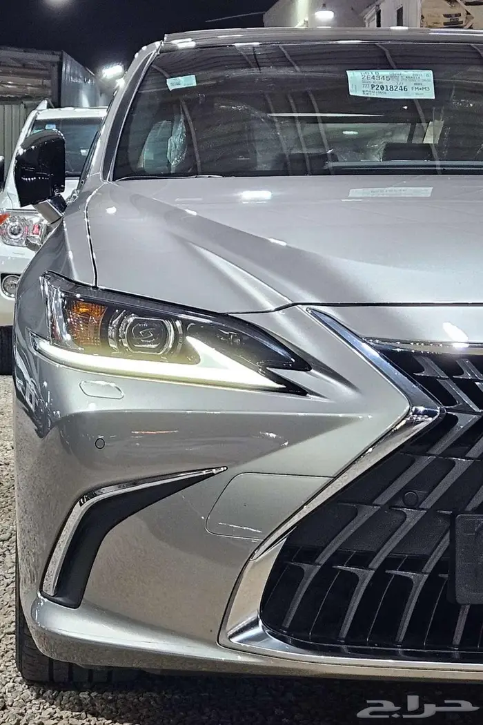 لكزس ES.350..2023 10