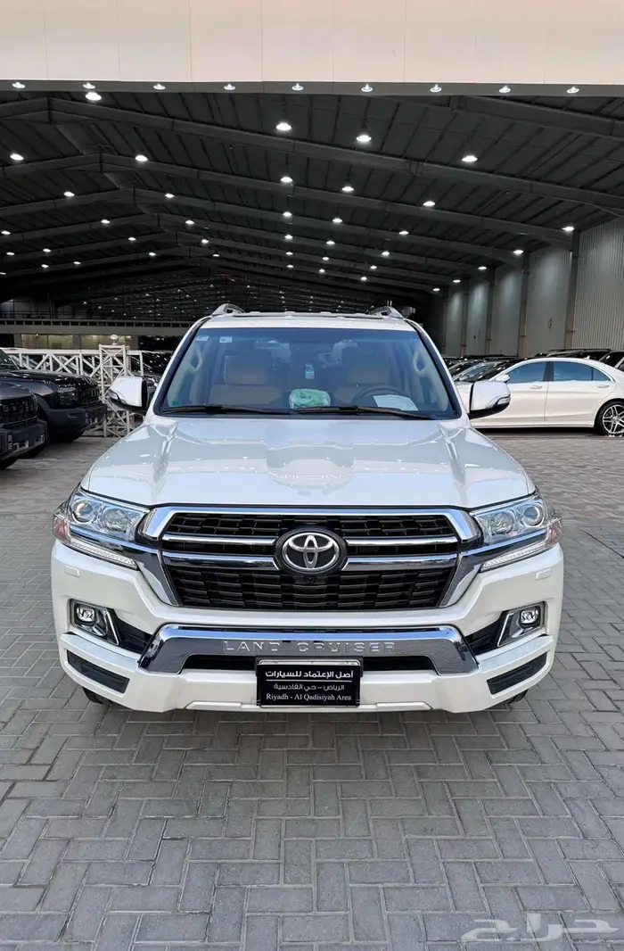 تويوتا لاندكروزر GXR خليجي 2021 0