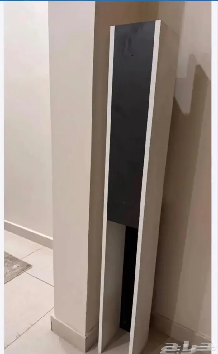 طاولة تلفزيون مع رف علوي 1