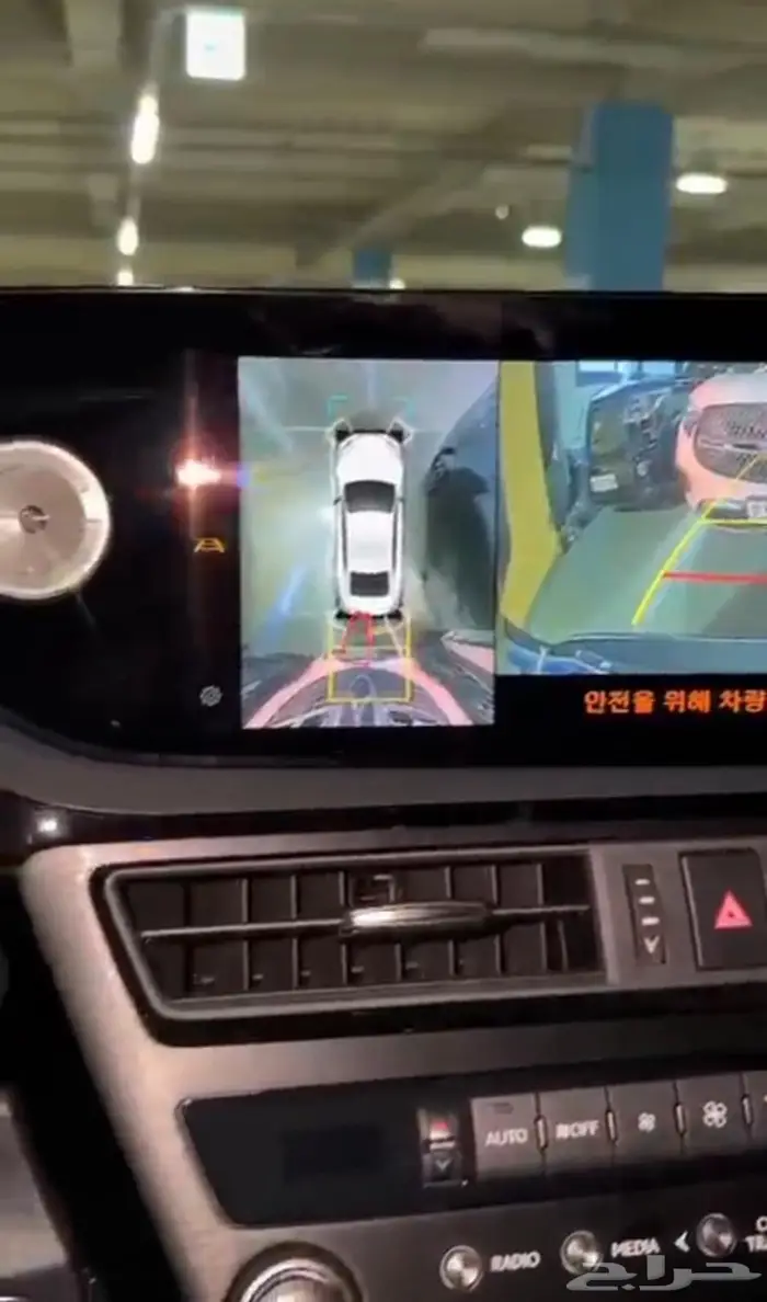 للبيع. 2025 لكزس Es300h هايبرد ((فل كامل)) كورس 10