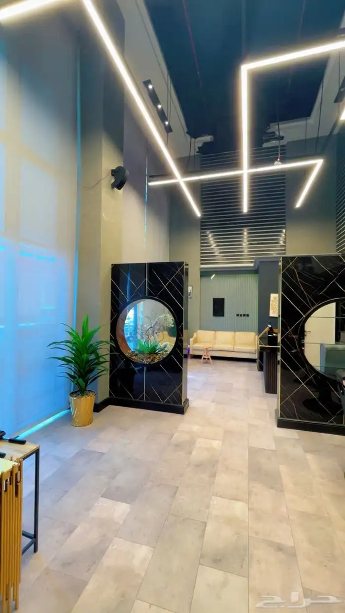 صالون رجالي للتأجير 2