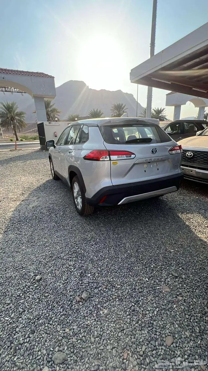 تويوتا كورولا كروس استاندر كاش و عروض التموييل 202 3