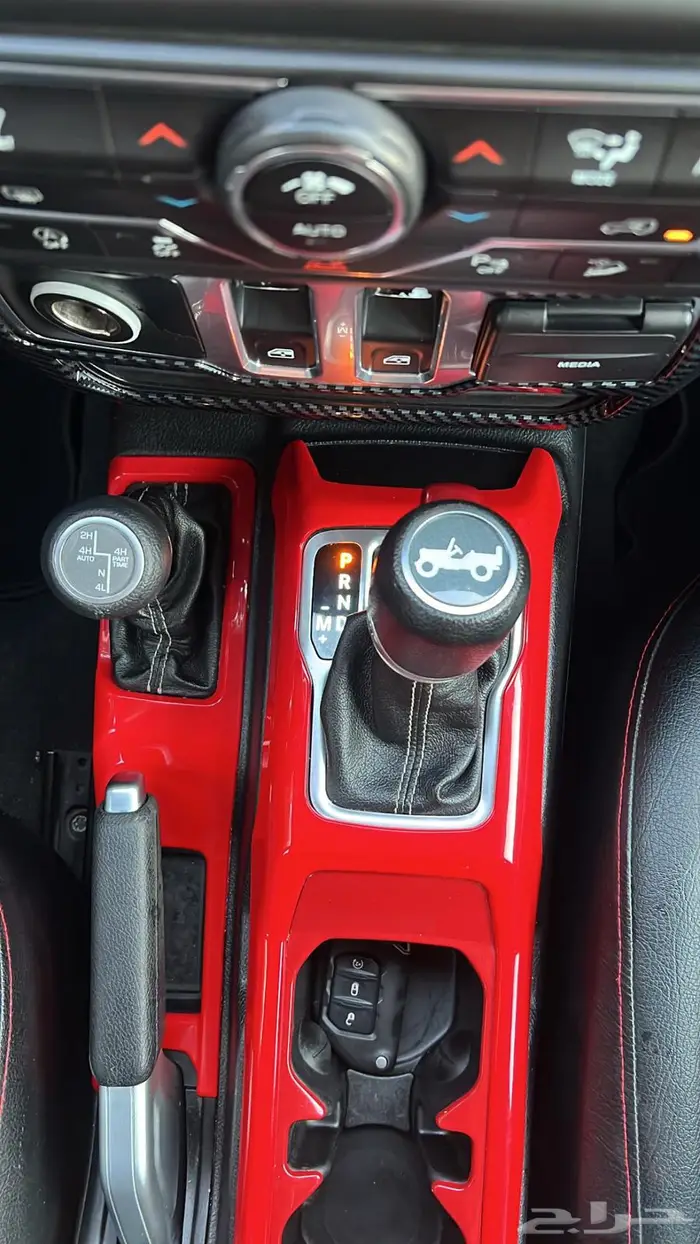 جيب رانجلر صحارى 2018 20