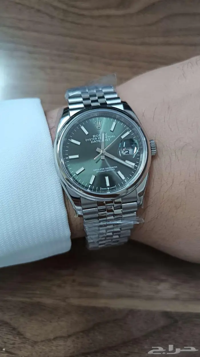 ساعات نسائيه ورجاليه فخمه 9