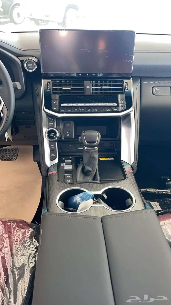 وارد اليحيى VXRبنزين 6سلندر 3.5 لتر توين تربو ردار 2025 14