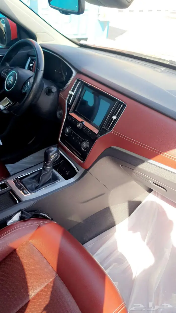 سيارة MG RX5 12