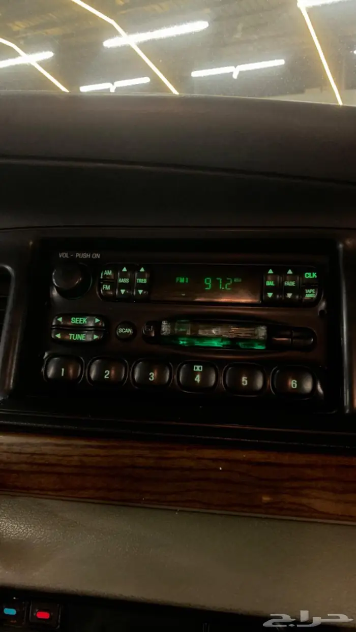 فورد فكتوريا شبه جديد 33