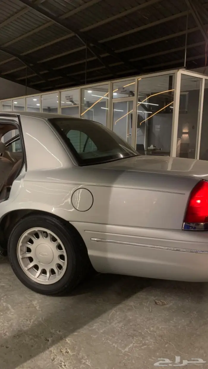 فورد فكتوريا شبه جديد 55