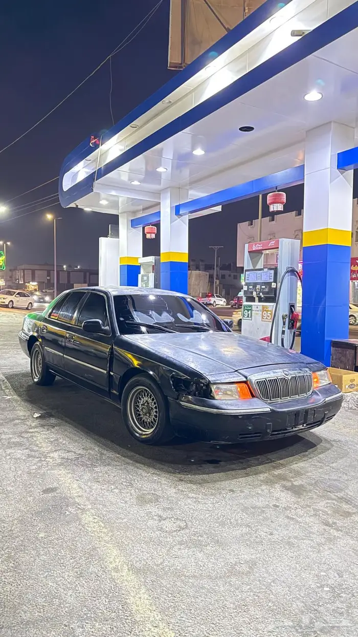 فورد قراند ماركيز 2