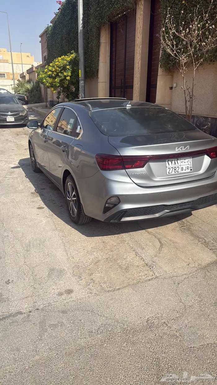 كياسيراتو فتحه مكينه 1600 السياره منوه للمستخدم 4