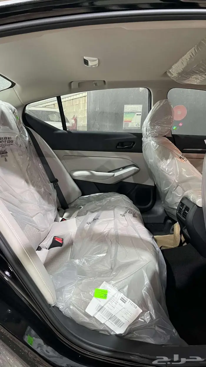 نيسان ألتيما SV موديل 2025   اللون الأسود 8