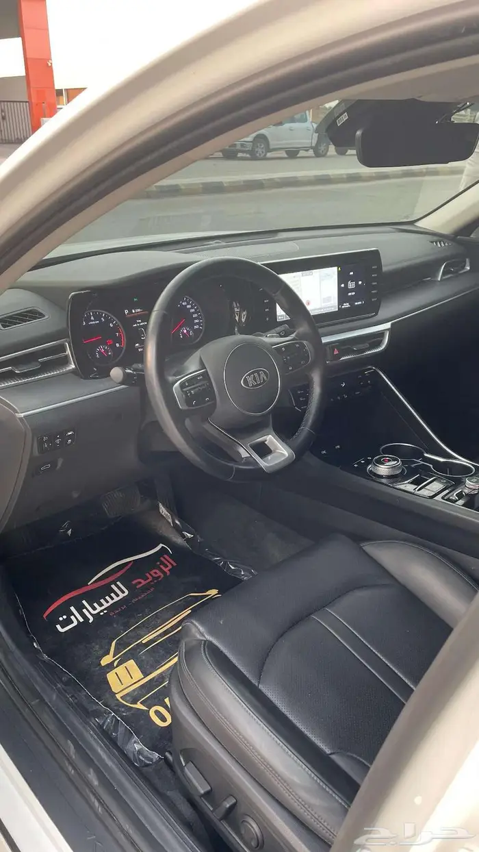 كيا 5 2021 عداد11300 نص فل بنزين 5