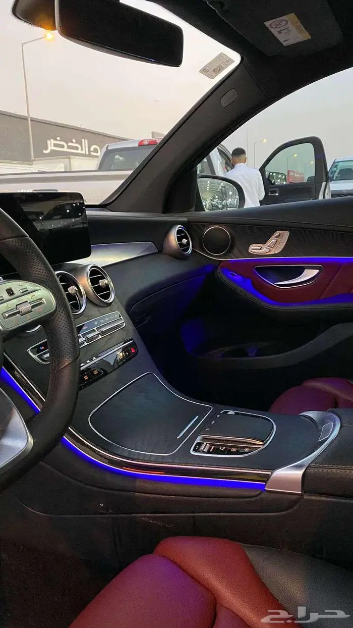 مرسيدس GLC200 موديل 2022- معرض خلف للسيارات 7