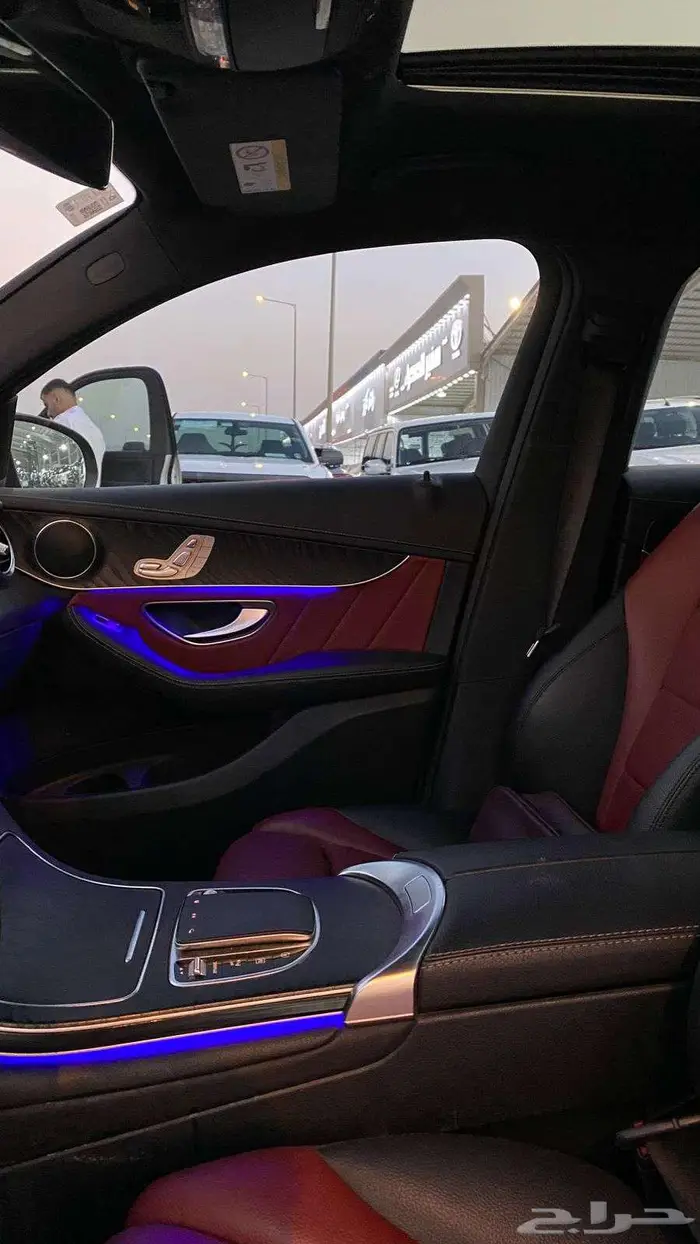 مرسيدس GLC200 موديل 2022- معرض خلف للسيارات 14