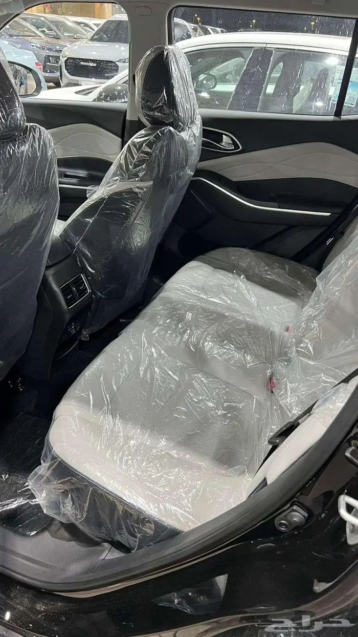 جاك JS4 لاكجري 2025 10