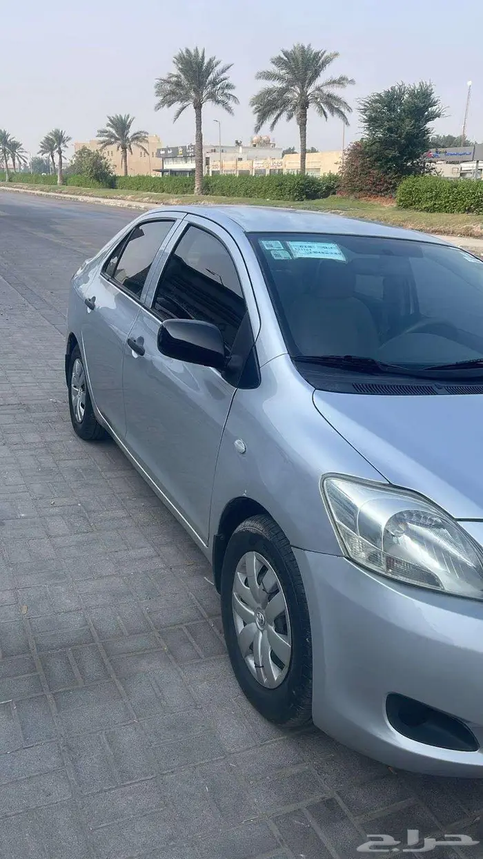 تويوتا يارس 2013 2