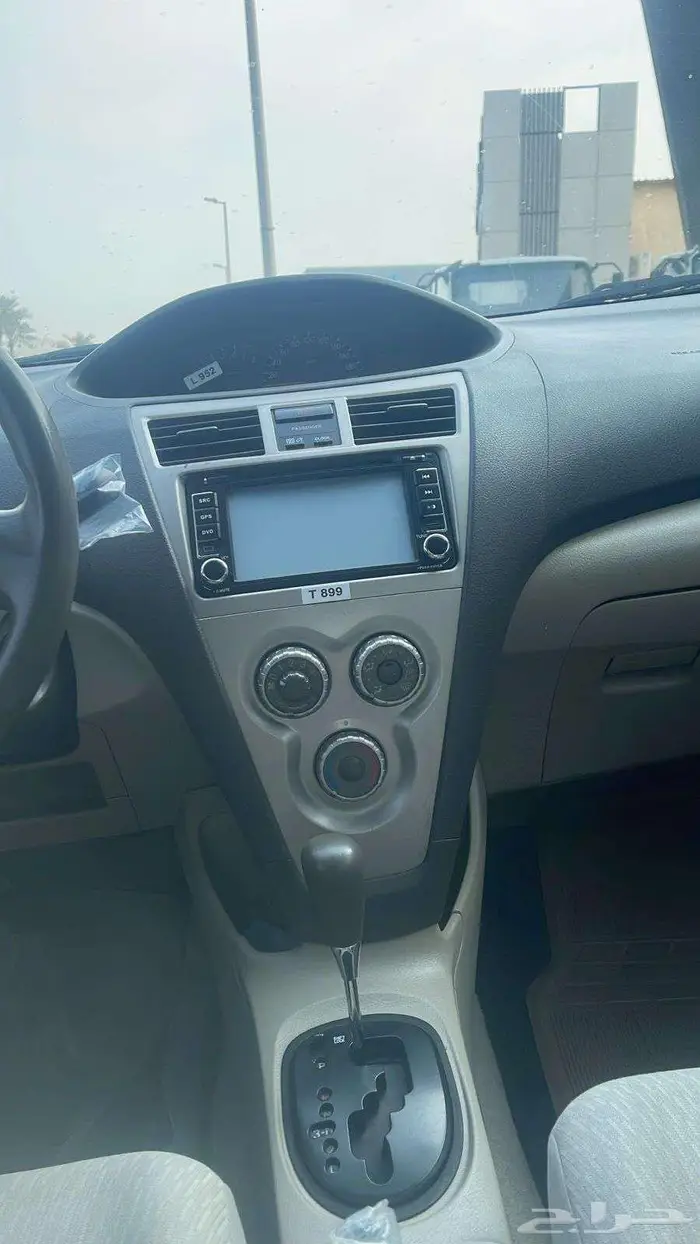 تويوتا يارس 2013 6