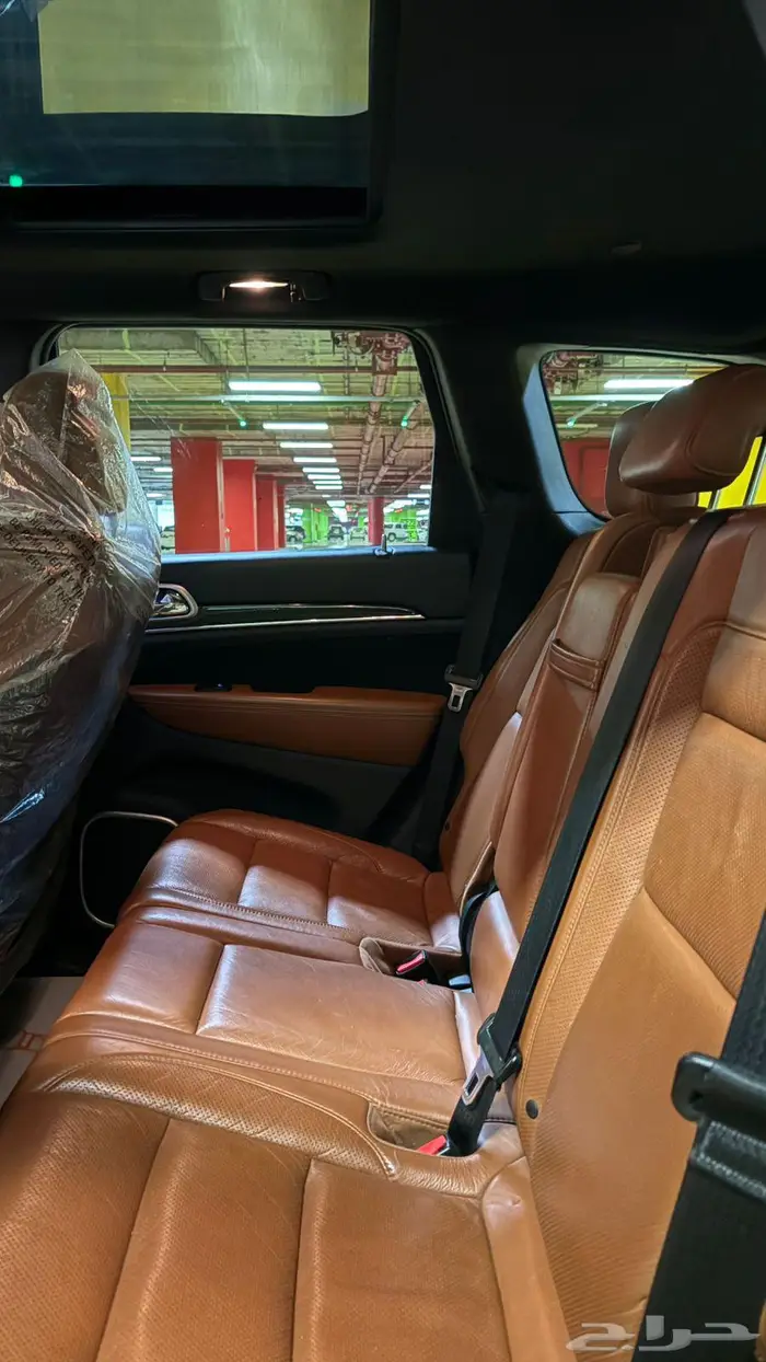 قراند شروكي ((SRT)) 34