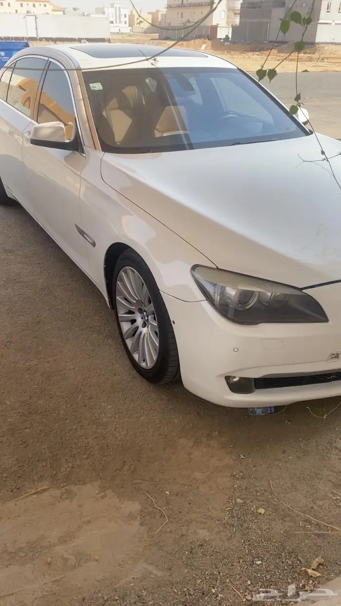 بي ام دبليو 740Li 2009 3