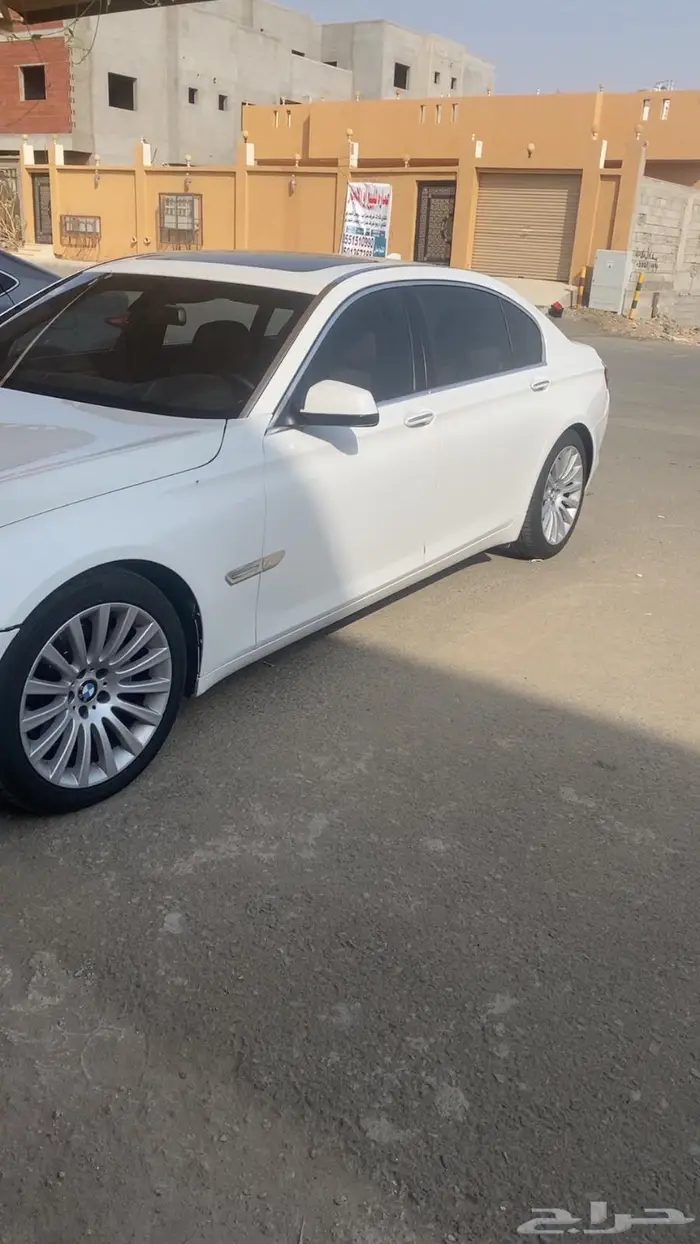 بي ام دبليو 740Li 2009 0