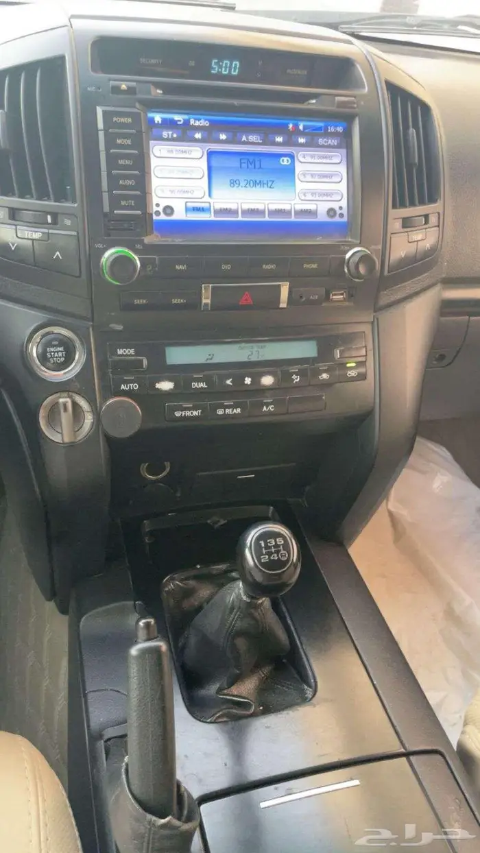 جيب لاندكروزر GXR ممشى قليل وبدي نظيف 9