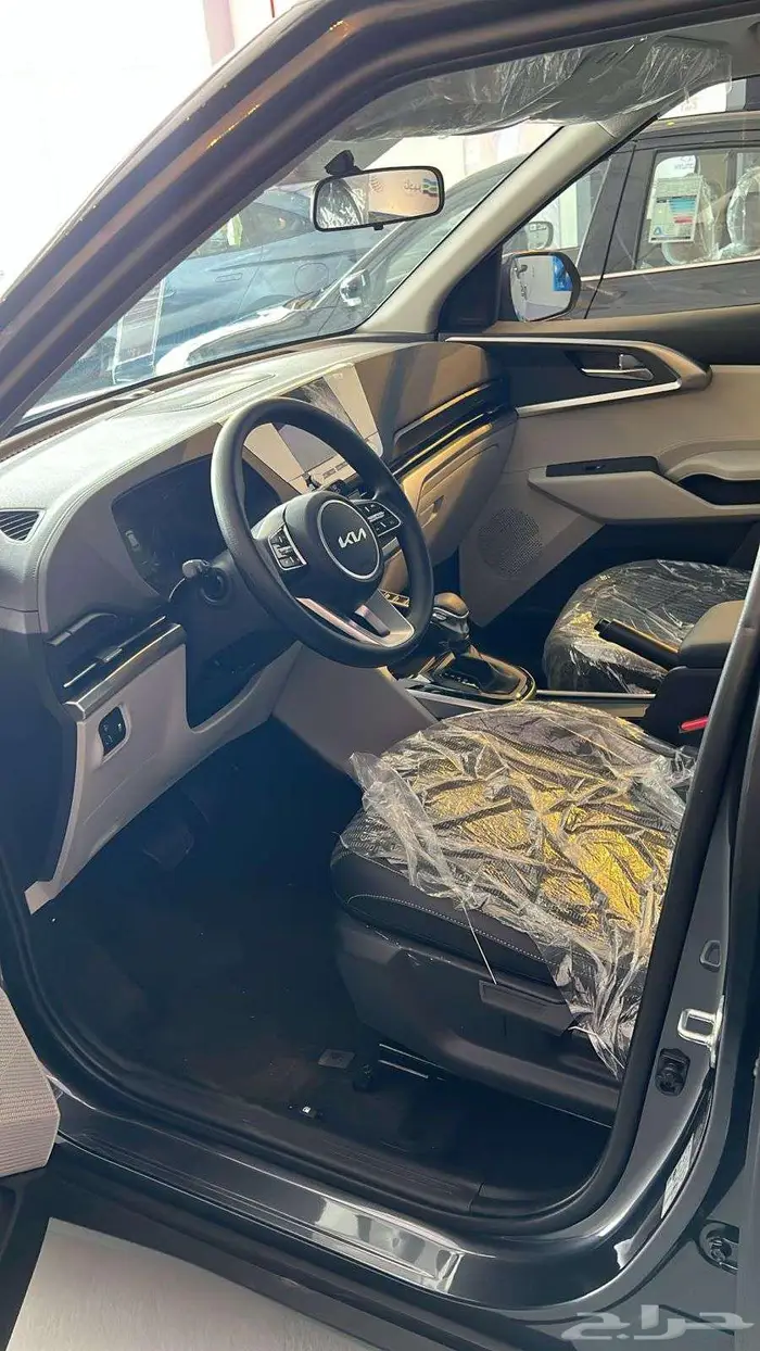 كيا كارينز 2025 ستاندر مطور عروض شركة سفنز للسيارات 7