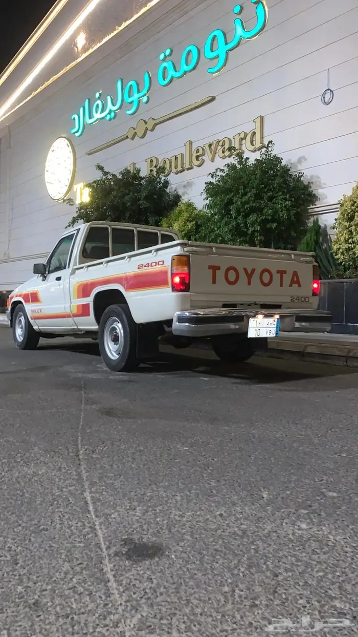 هايلوكس 1988 للبيع مجدد 3